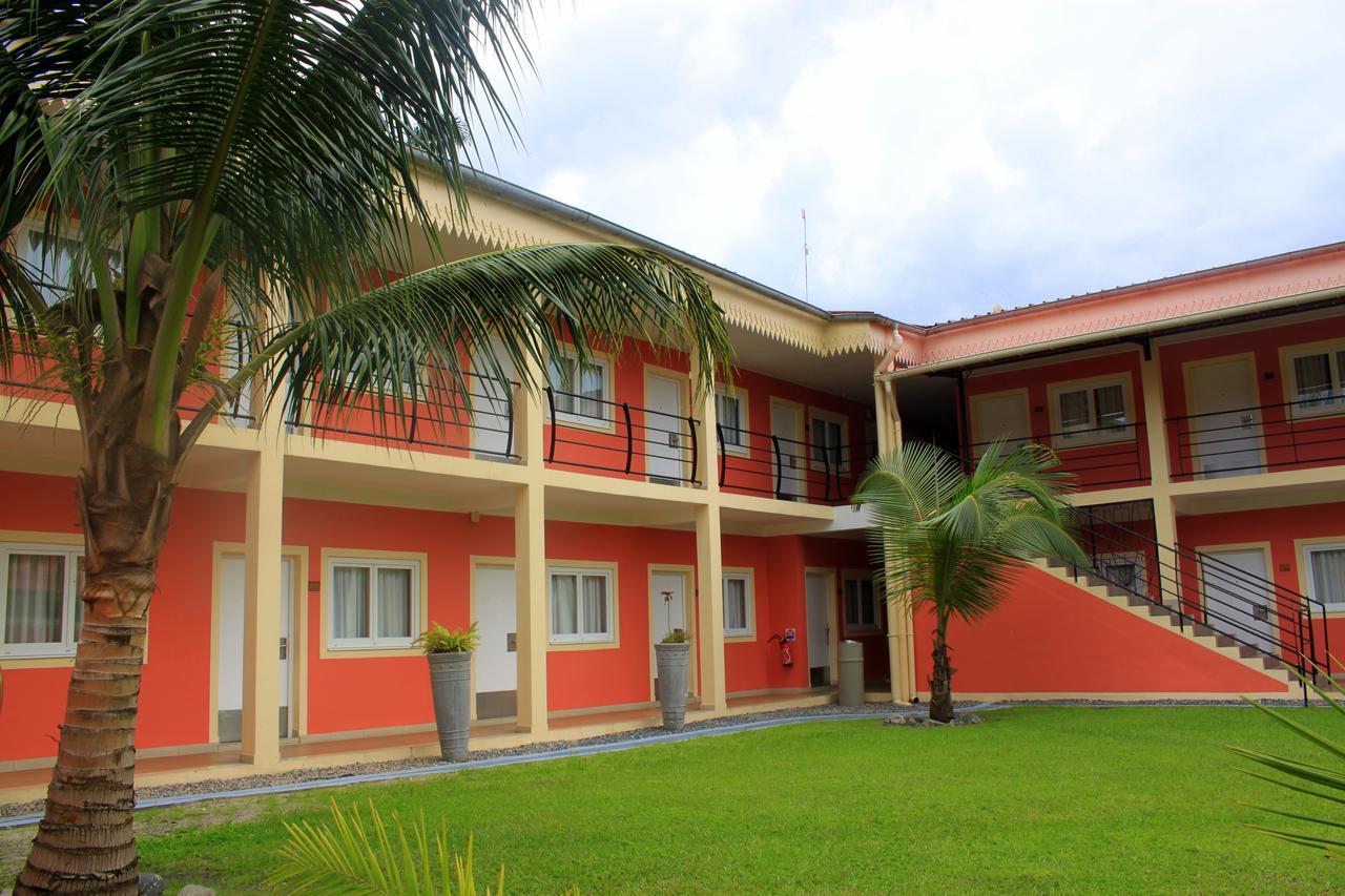 Hotel Chez Jimmy Port-Gentil Exterior photo
